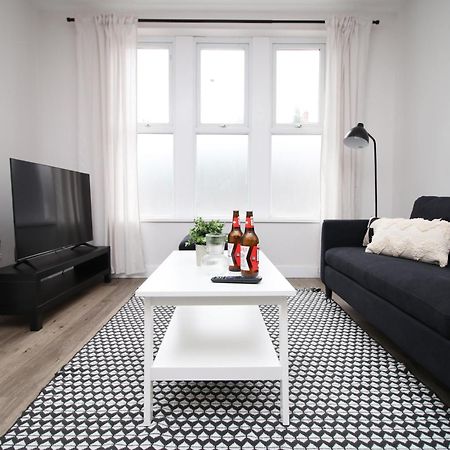 Large 5 Bedroom House - Harlequin Gardens By Ty Sa Cardiff Kültér fotó
